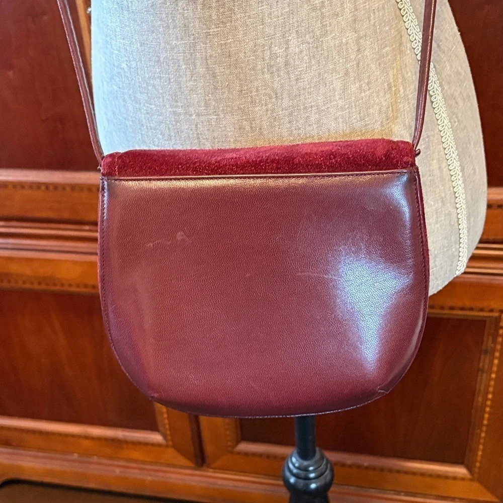 Elegant red wine, suede vintage Frenchy Crossbody Bag